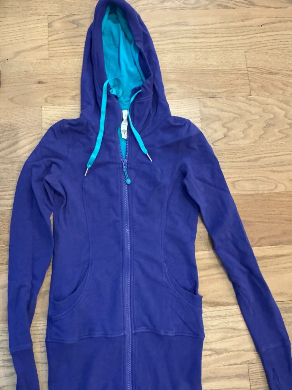 NWT Vintage lululemon purple long length zip up. Size 4